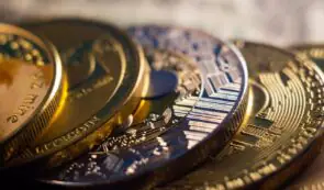 BNB股价可能跌破1100美元,而Digitap ($TAP)受免KYC Visa卡推动有望突破。