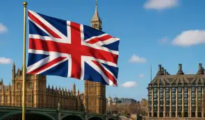 英国计划加快稳定币监管步伐，以跟上美国步伐。