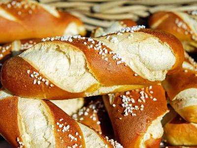 SNAP福利60年来首次中断!美最高法院批准特朗普暂扣40亿美元食品援助